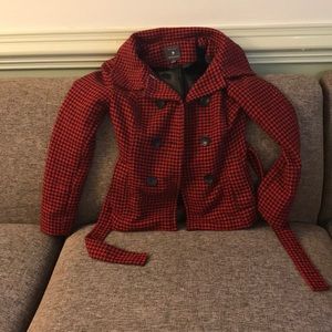 Houndstooth peacoat